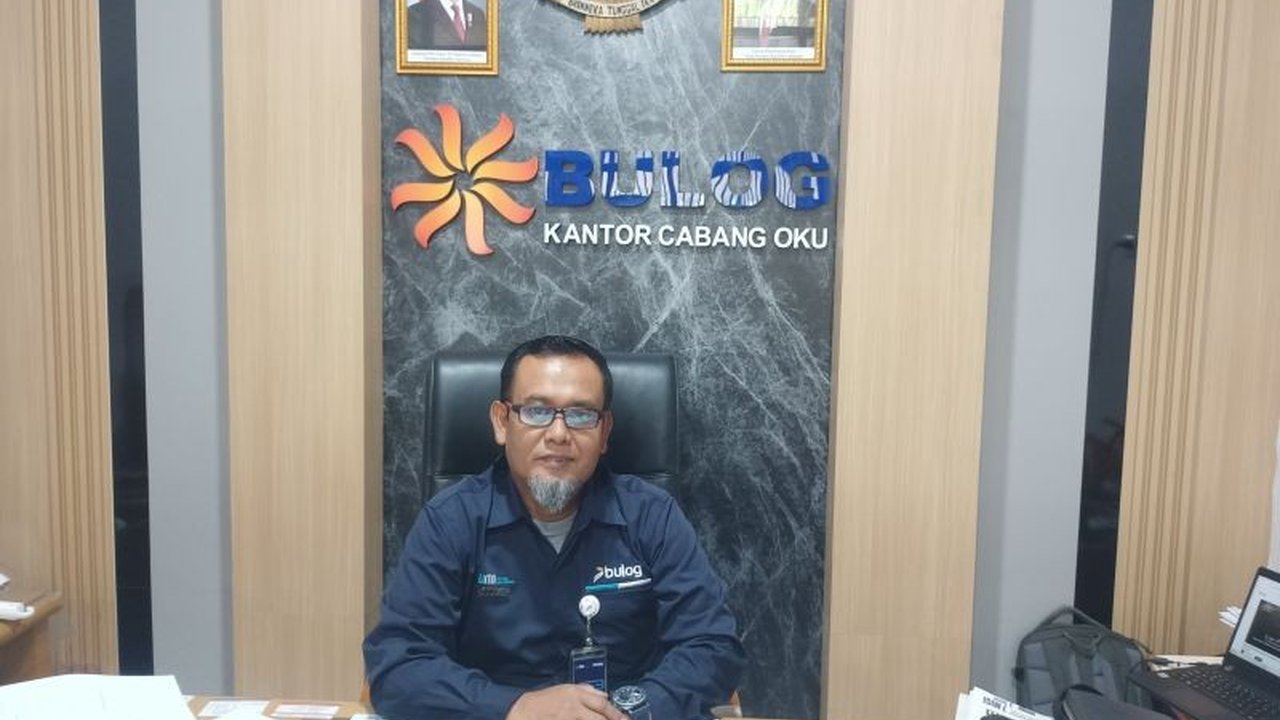 Bulog OKU sukses serap 11.500 ton gabah kering panen (GKP) dari petani OKU Timur hingga April 2025, mengamankan stok pangan di OKU Raya dan mendukung target 40.000 ton.