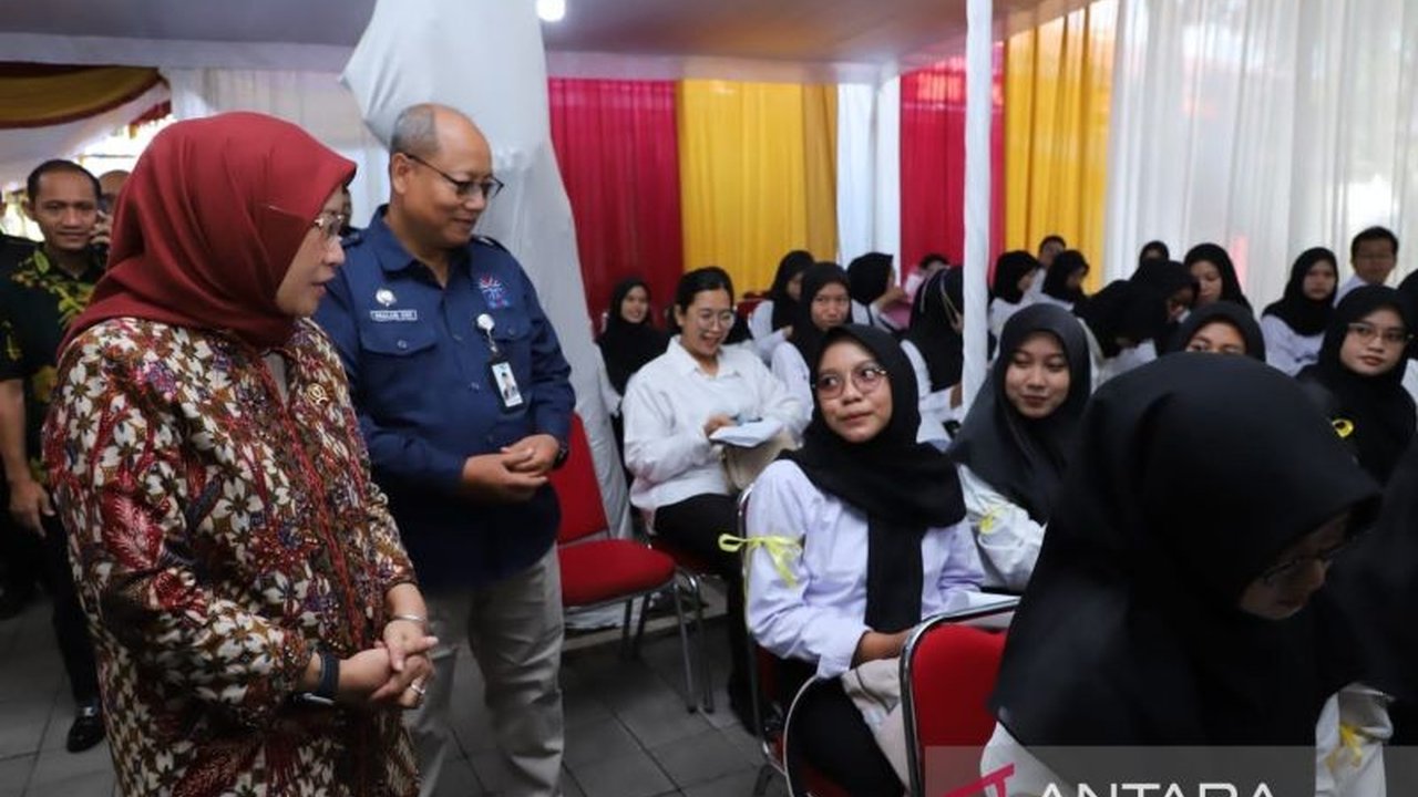 Menteri PANRB Rini Widyantini menekankan pentingnya seleksi PPPK untuk mendapatkan ASN yang kompeten dan berintegritas, mengajak peserta berkompetisi secara sehat demi kemajuan Indonesia.