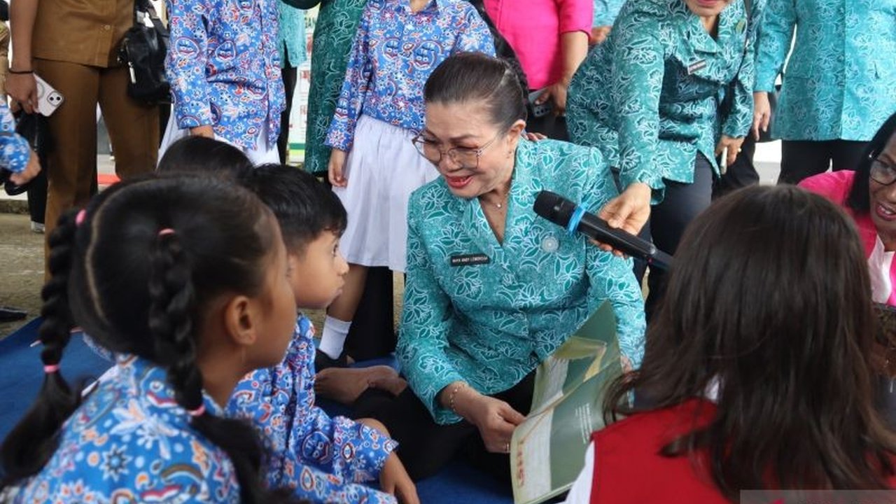 Pemerintah Provinsi Maluku berkolaborasi dengan TP-PKK melaksanakan pemeriksaan gigi dan mulut gratis bagi anak-anak, guna mendukung kesehatan dan pertumbuhan generasi muda.