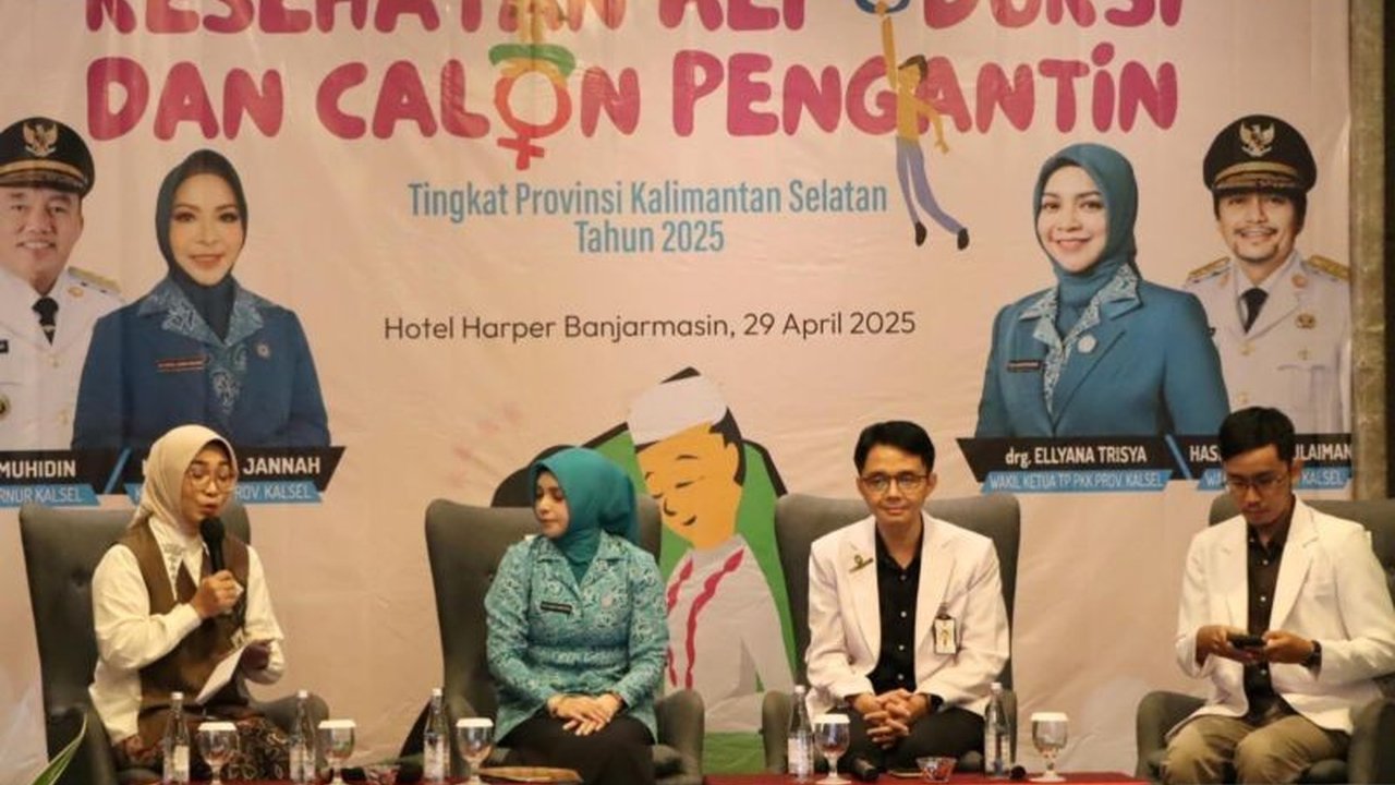 Tim Penggerak PKK Kalsel meningkatkan kesadaran calon pengantin dan mahasiswi di Kalimantan Selatan tentang pentingnya kesehatan reproduksi sebelum menikah untuk menciptakan generasi penerus bangsa yang sehat.