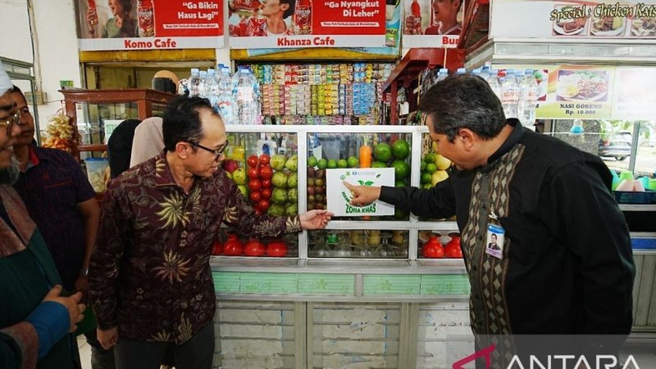 Universitas Andalas (Unand) meluncurkan zona kuliner halal, aman, dan sehat untuk mendukung ekosistem halal kampus dan berkontribusi pada penguatan ekonomi halal nasional.