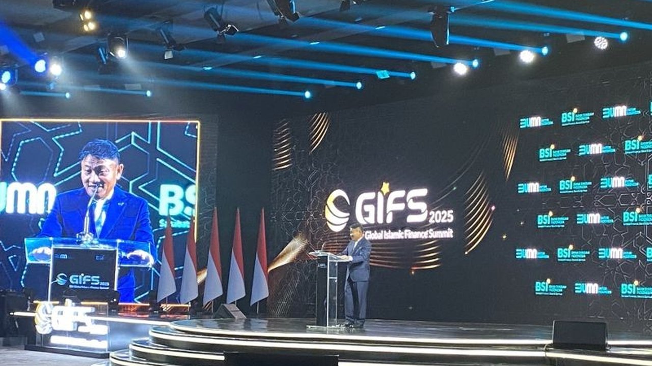 BSI optimis keuangan syariah akan menjadi katalis pertumbuhan ekonomi Indonesia, ditandai dengan penyelenggaraan BSI GIFS 2025 dan peluncuran platform digital BEWIZE.