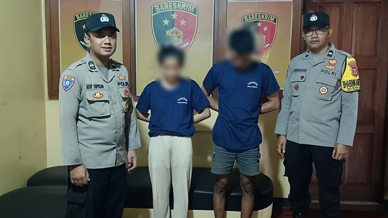 Polresta Bandung menangkap sepasang kekasih yang mencuri motor untuk biaya pernikahan; aksi mereka terungkap setelah korban mengejar dan warga membantu menangkap pelaku.