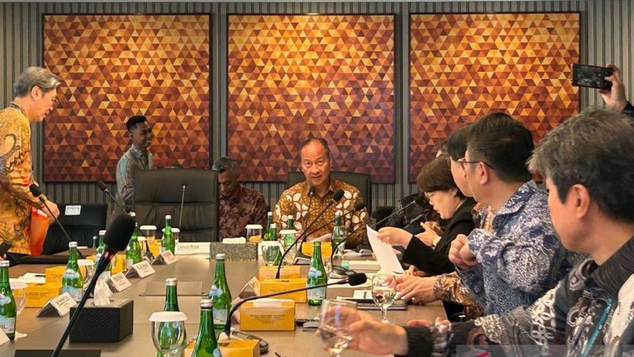 Menperin Agus Gumiwang Kartasasmita menegaskan bahwa Indonesia masih menjadi tujuan investasi yang sangat menarik bagi perusahaan-perusahaan Korea Selatan, dibuktikan dengan rencana ekspansi dan pembangunan pabrik baru di Indonesia.