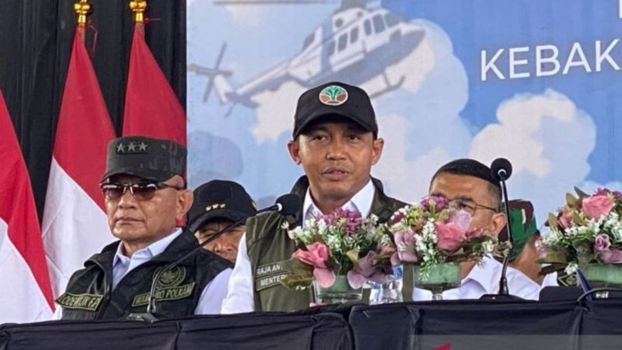 Tren penurunan karhutla di Riau yang drastis dalam dua tahun terakhir tidak membuat Menhut lengah dan tetap menekankan pentingnya kesiapsiagaan menghadapi ancaman kebakaran hutan dan lahan.