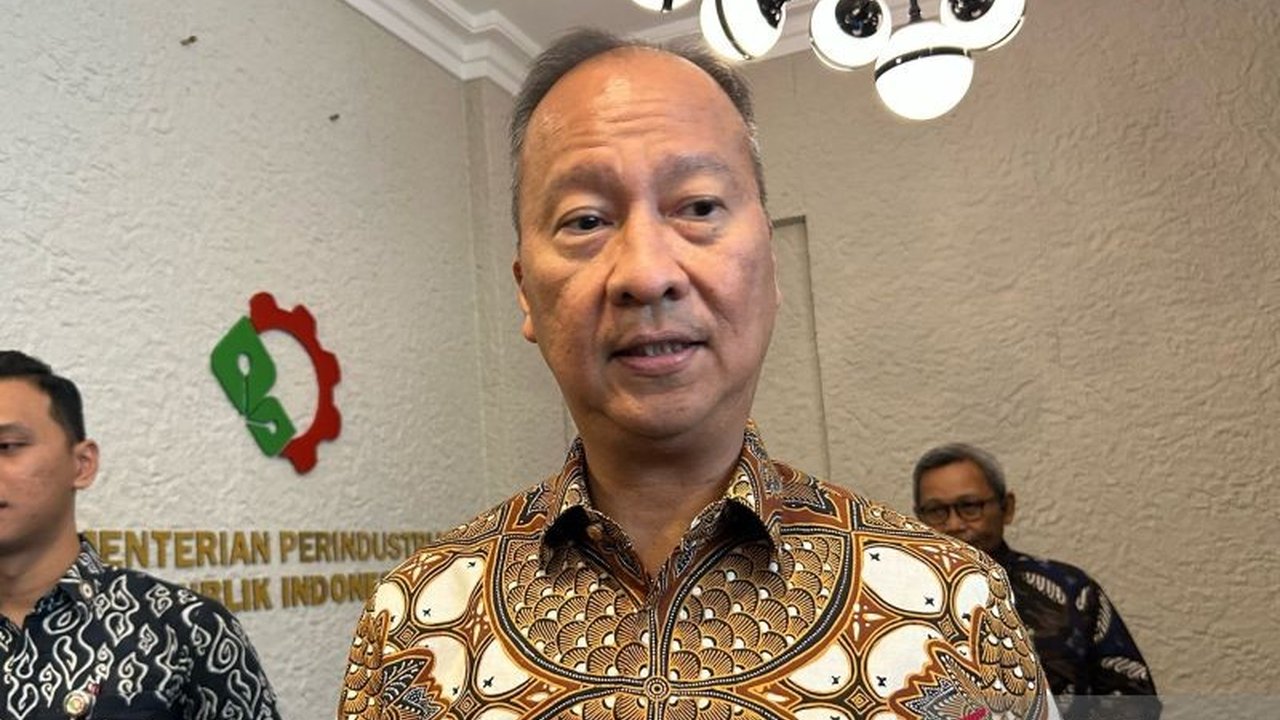 Perusahaan Korea Selatan, EcoPro, mengajak BUMN Danantara berinvestasi dalam proyek hilirisasi nikel senilai Rp30 triliun, menambah investasi Korea Selatan di Indonesia.