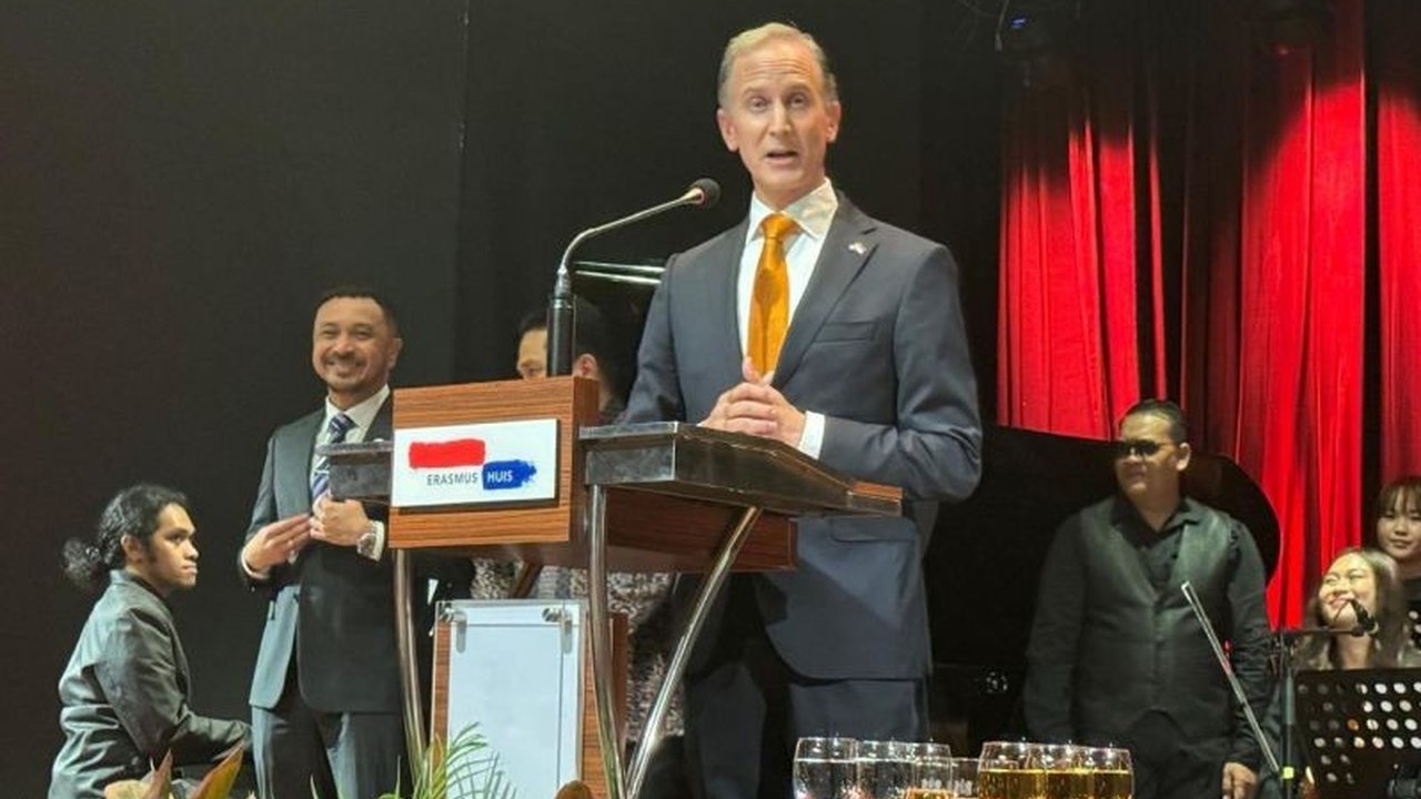 Duta Besar Belanda sampaikan terima kasih atas peran Indonesia sebagai pembangun jembatan di komunitas internasional, ditandai dengan kerja sama ekonomi, budaya, dan pengembalian artefak.