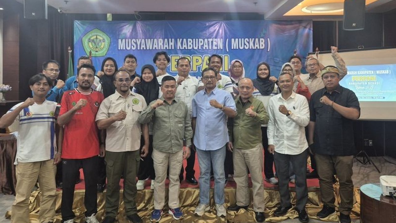 Ahmad Firdaus terpilih memimpin Persatuan Panahan Indonesia (Perpani) Kabupaten Bekasi periode 2025-2029 dengan target hattrick juara Porprov Jabar dan menjadikan Bekasi episentrum pembinaan panahan nasional.