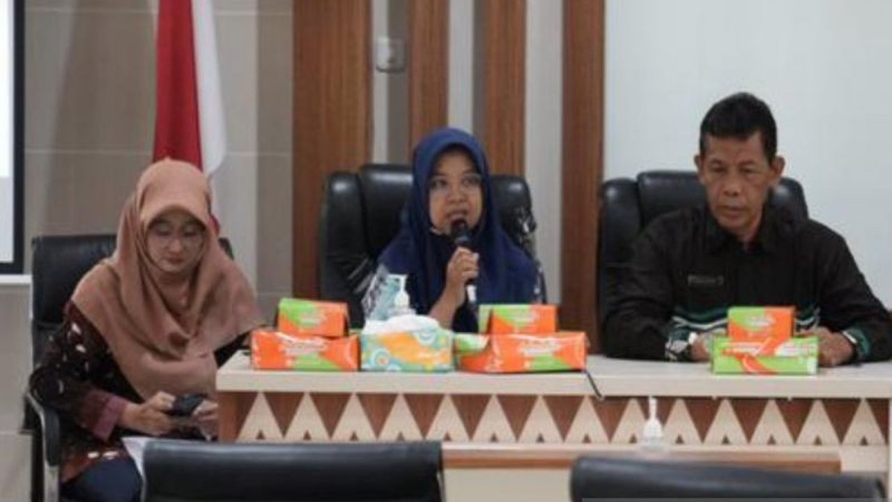 Dinas Perindustrian dan Perdagangan Sleman menggelar Business Matching dalam Gebyar P3DN, mempertemukan UMKM lokal dengan instansi pemerintah dan BUMN/BUMD untuk meningkatkan penggunaan produk dalam negeri.