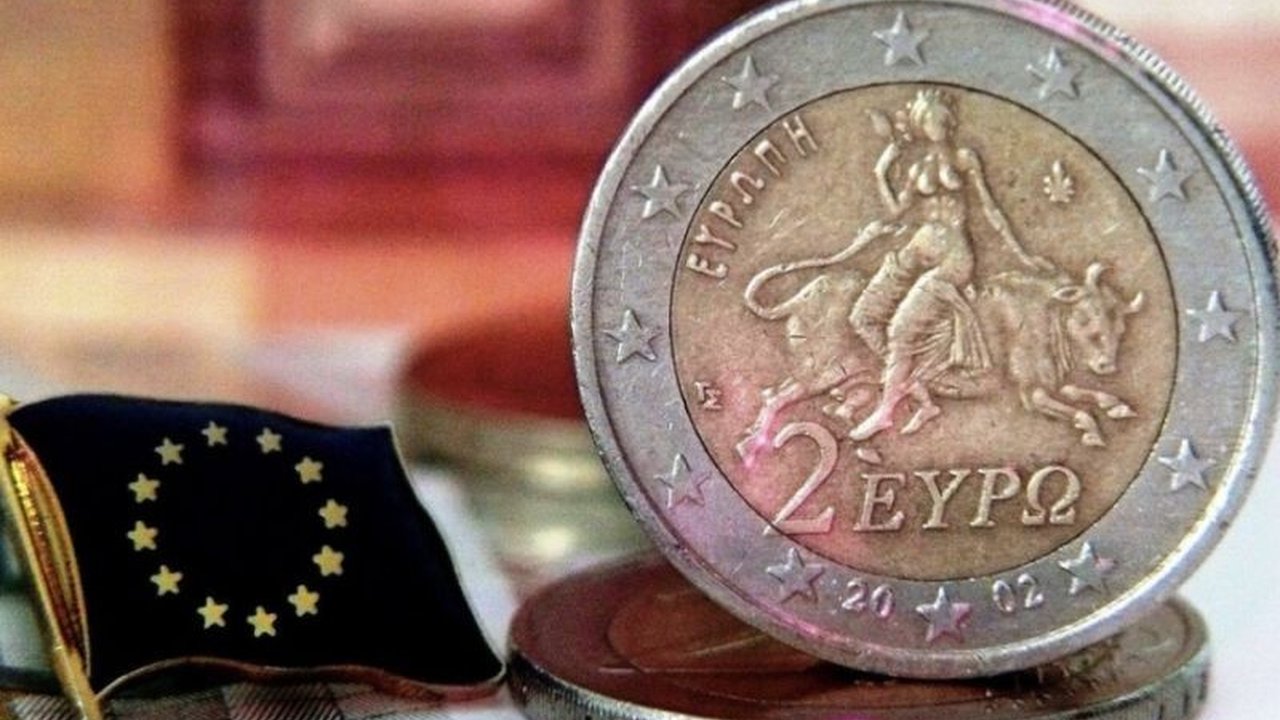 Eurostat laporkan pertumbuhan PDB kawasan Euro sebesar 1,2 persen pada kuartal pertama 2025, melampaui proyeksi analis dan menunjukkan kinerja ekonomi yang positif di tengah berbagai tantangan global.