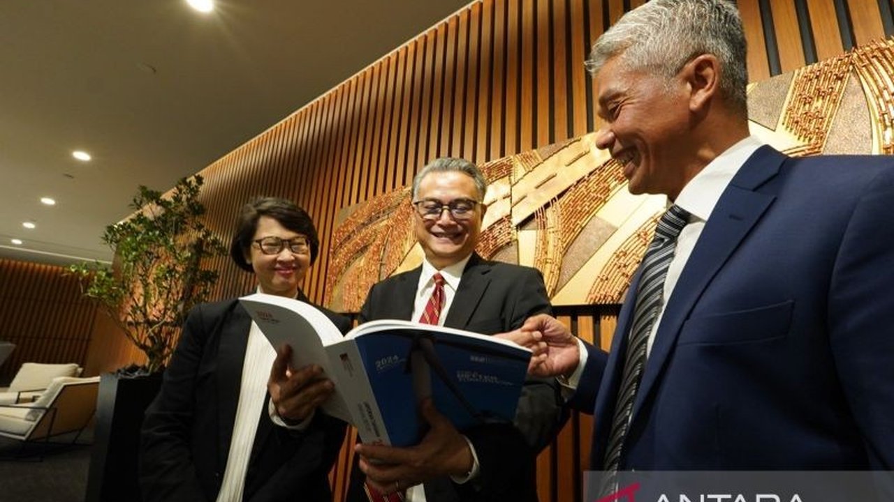 PT Indonesia Infrastructure Finance (IIF) berhasil meningkatkan laba bersihnya sebesar 17,63 persen di tahun 2024, mencapai angka Rp122,51 miliar, didorong oleh peningkatan pendapatan usaha dan komitmen pembiayaan baru.