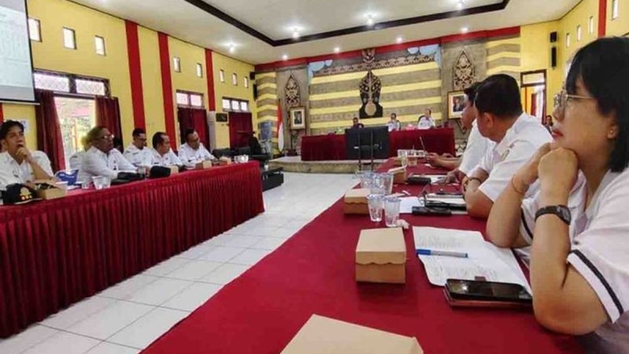 Pemkab Barito Timur, Kalimantan Tengah, optimistis penyusunan RPJMD 2025-2029 rampung pada Agustus 2025, selaras dengan arahan Mendagri dan fokus pada isu strategis daerah.