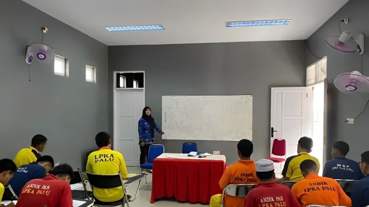 Sebanyak 17 anak binaan di LPKA Kelas II Palu mengikuti Ujian Sekolah Berstandar Nasional (USBN) Pendidikan Kesetaraan Tahun Ajaran 2024/2025, sebagai upaya pemenuhan hak pendidikan mereka.