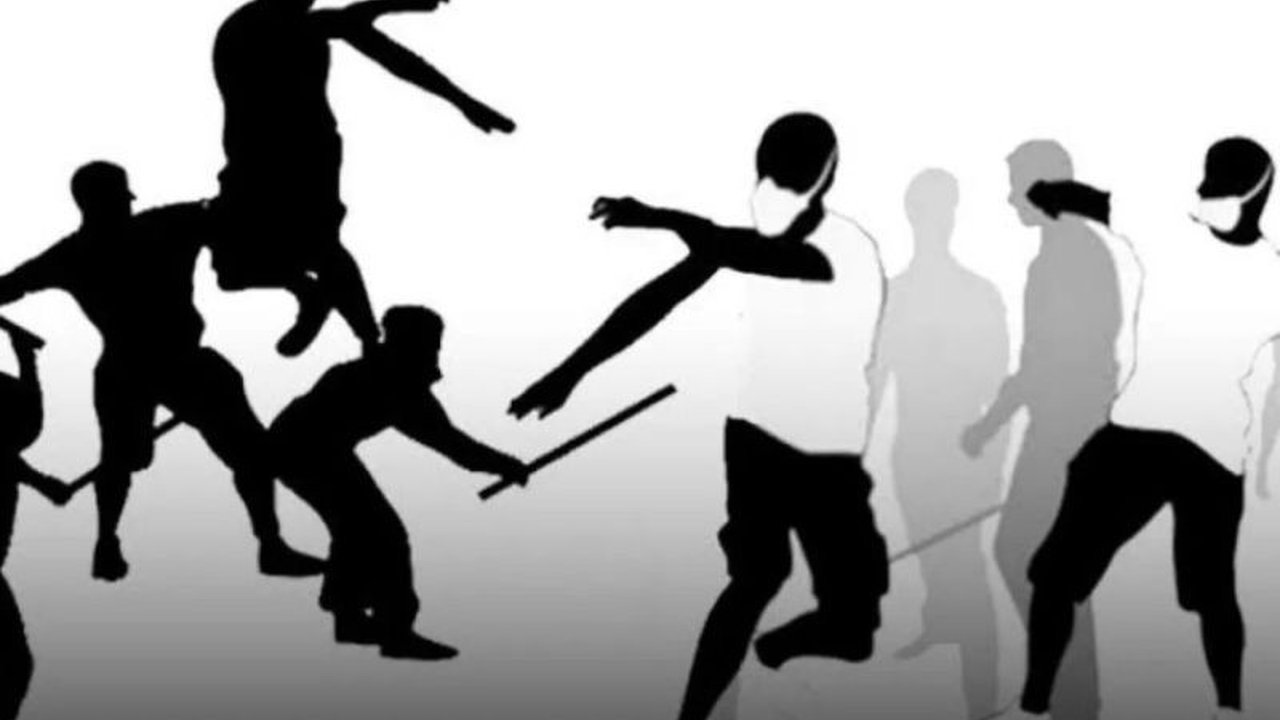 Kericuhan dua kelompok di Kemang Raya, Jakarta Selatan, diduga akibat sengketa lahan, polisi telah memeriksa lebih dari 10 saksi dan imbau masyarakat tenang.