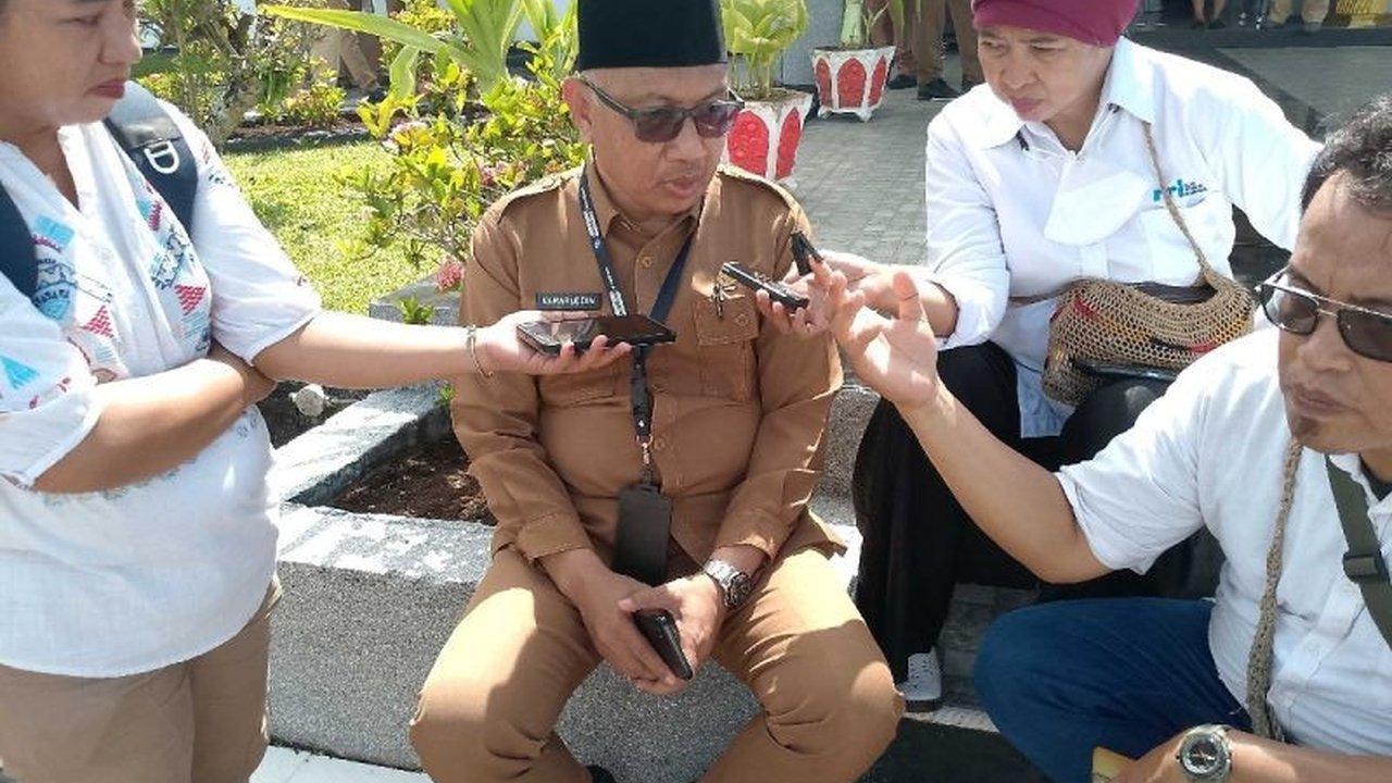 Dinas Pendidikan Biak Numfor telah menyiapkan 19 guru terbaik untuk mendukung operasional Sekolah Rakyat yang direncanakan mulai tahun ajaran 2025/2026, sebagai bagian dari upaya mewujudkan visi Indonesia Emas 2045.