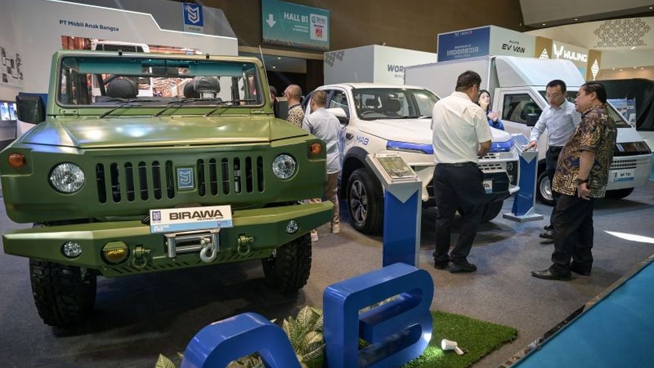 Pakar ITB, Yannes Martinus Pasaribu, mendorong pemerintah menerapkan skema TKDN yang lebih fleksibel berbasis target progresif dan insentif fiskal untuk menarik investor asing tanpa mengorbankan kemandirian industri dalam negeri.