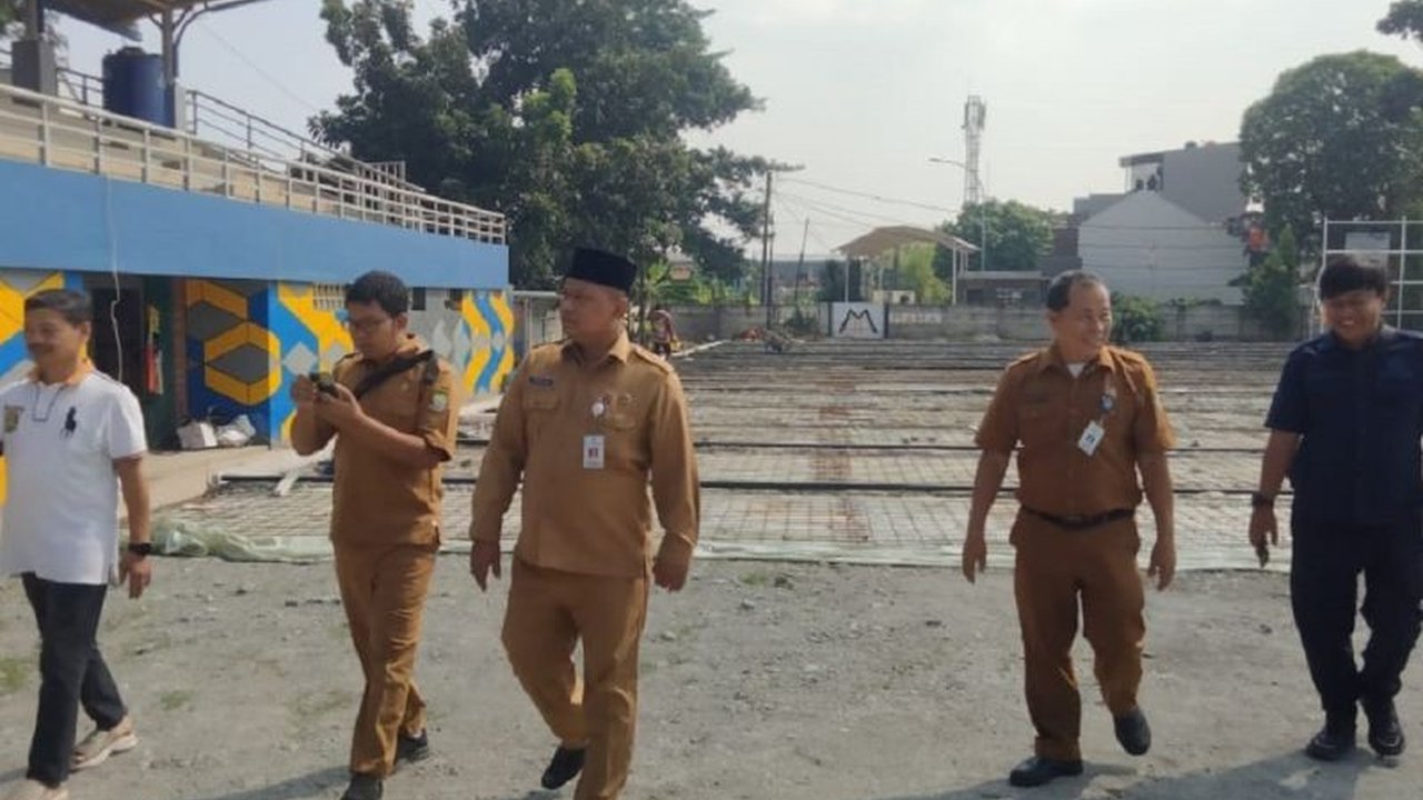 Pemerintah Kota Tangerang meningkatkan fasilitas olahraga dengan memasang rumput sintetis di Stadion Mini Cipondoh dan Stadion Porci Cibodas untuk meningkatkan daya tahan lapangan dan mendukung pengembangan sport city.