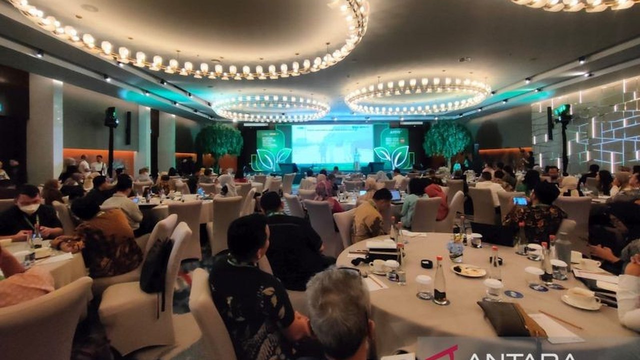 Kementerian Perindustrian (Kemenperin) melalui program Green Industry Service Company (Gisco) gencar mendorong industri hijau di Indonesia untuk mencapai target Net Zero Emission pada tahun 2050.