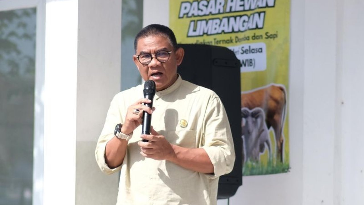 Diskannak Garut membentuk tim khusus untuk mencegah PMK pada hewan kurban Idul Adha, dengan vaksinasi PMK pada 9.850 ternak dan pemeriksaan kesehatan menyeluruh.