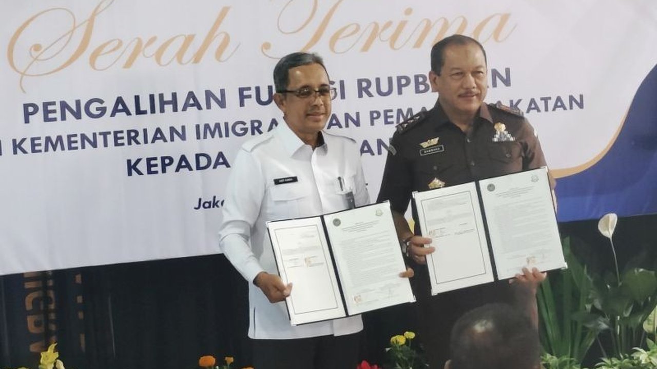 Kejaksaan Agung (Kejagung) resmi mengambil alih pengelolaan Rumah Penyimpanan Benda Sitaan Negara (Rupbasan) dari Kementerian Imigrasi dan Pemasyarakatan (Imipas), sebagai upaya memperkuat peradilan pidana dan optimalisasi pemulihan aset.
