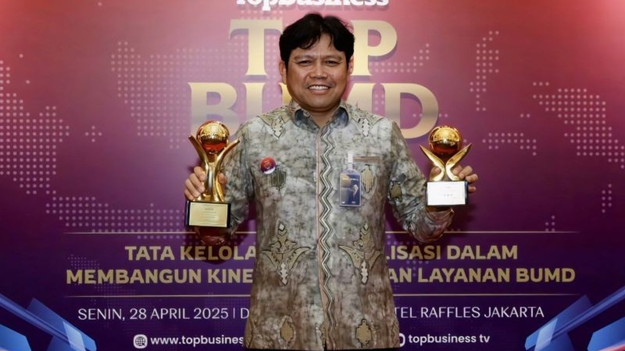 Bank Kalteng Raih Tiga Penghargaan Bergengsi TOP BUMD Awards 2025