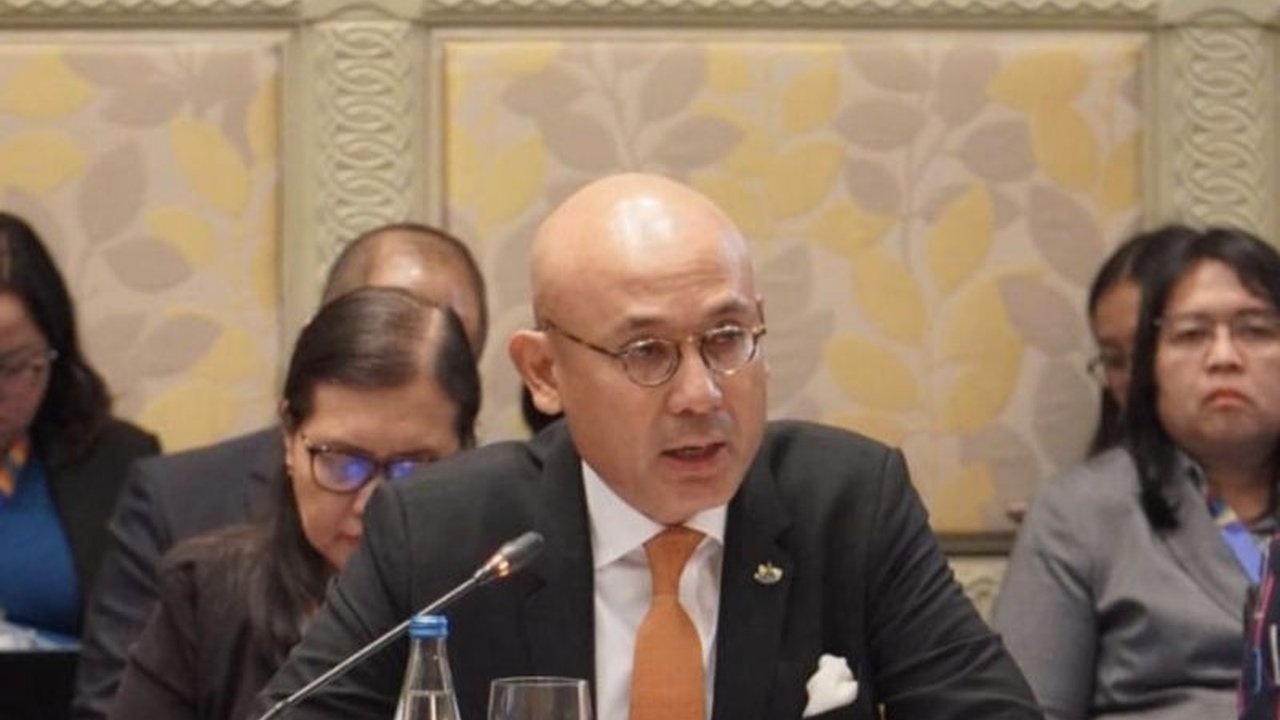 Wakil Menteri Luar Negeri RI mendorong solidaritas dan perdagangan antar negara berpendapatan menengah untuk menghadapi tantangan global dan menghindari jebakan pendapatan menengah.