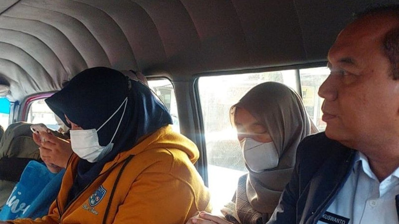 Wali Kota Jakbar Terapkan Ingub, Naik Jaklingko ke Kantor Setiap Rabu