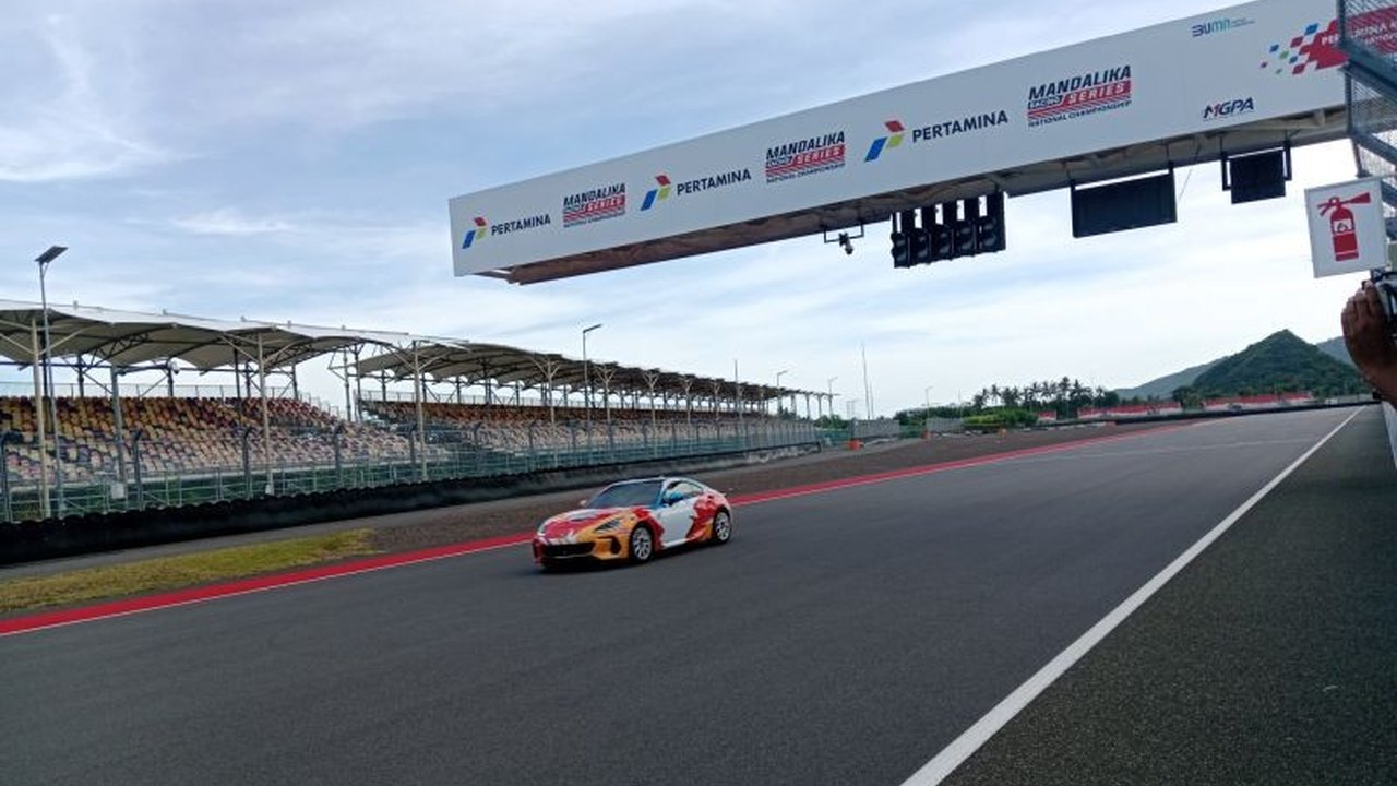 FIA telah menyelesaikan inspeksi di Sirkuit Mandalika, menyatakan sirkuit tersebut memenuhi standar internasional dan siap menggelar GT World Challenge Asia 2025.