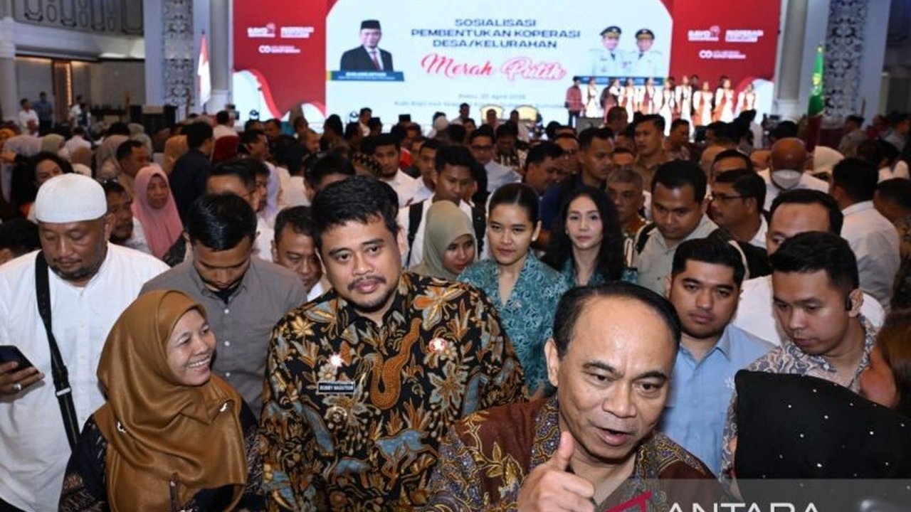 Menkop Budi Arie Setiadi menargetkan 6.110 Koperasi Desa Merah Putih di Sumut untuk mendorong perekonomian dan memberantas kemiskinan ekstrem, mendapat dukungan penuh dari Gubernur Sumut.