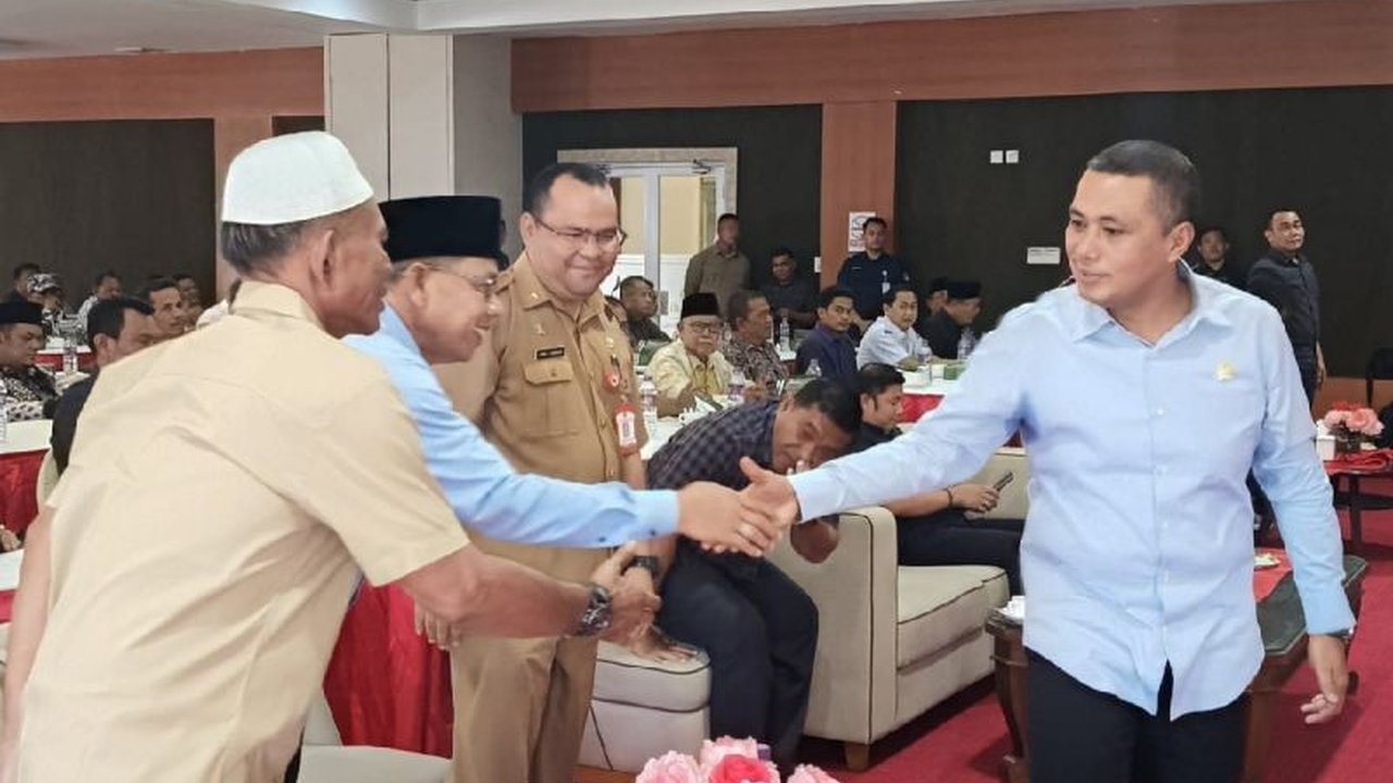 Anggota MPR RI Andar Amin Harahap menekankan pentingnya sinergitas pemerintah pusat dan daerah untuk pembangunan nasional yang inklusif dan berkelanjutan, didukung alokasi sumber daya adil dan kemitraan strategis.