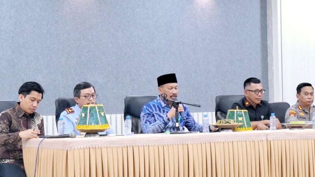 PPIH Embarkasi Makassar telah menghilangkan seremonial penerimaan jamaah calon haji untuk memprioritaskan istirahat dan pelayanan yang efisien sebelum keberangkatan ke Tanah Suci.