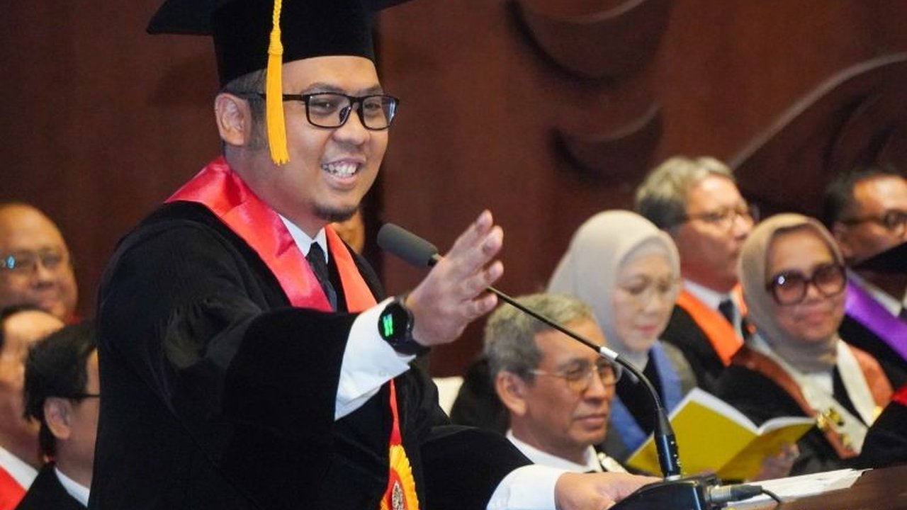 Guru Besar Hukum Laut Internasional UI, Prof. Arie Afriansyah, rekomendasikan empat strategi utama untuk mengamankan laut Indonesia dan mewujudkan ekonomi biru yang berkelanjutan.