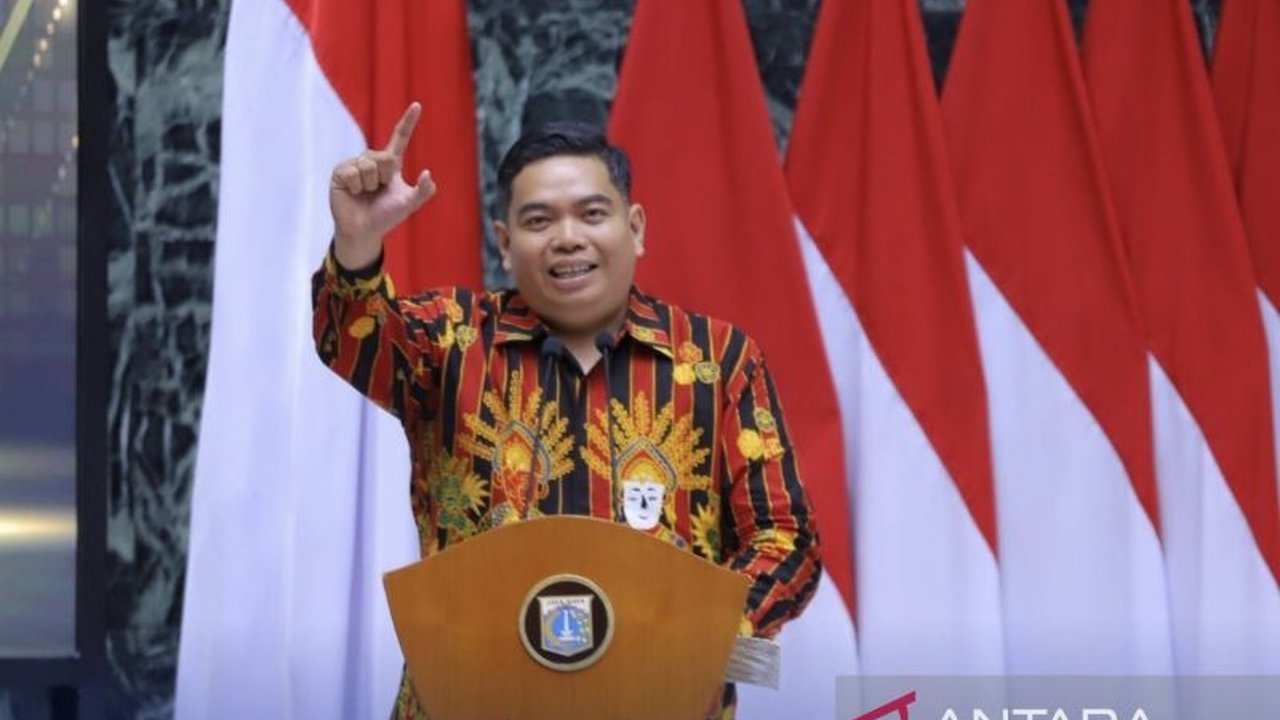 Ketua Komisi Informasi DKI Jakarta menyoroti minimnya pemanfaatan Undang-Undang Keterbukaan Informasi Publik (UU KIP) oleh buruh Jakarta dalam memperjuangkan kesejahteraan, mendorong sosialisasi UU KIP yang lebih masif.