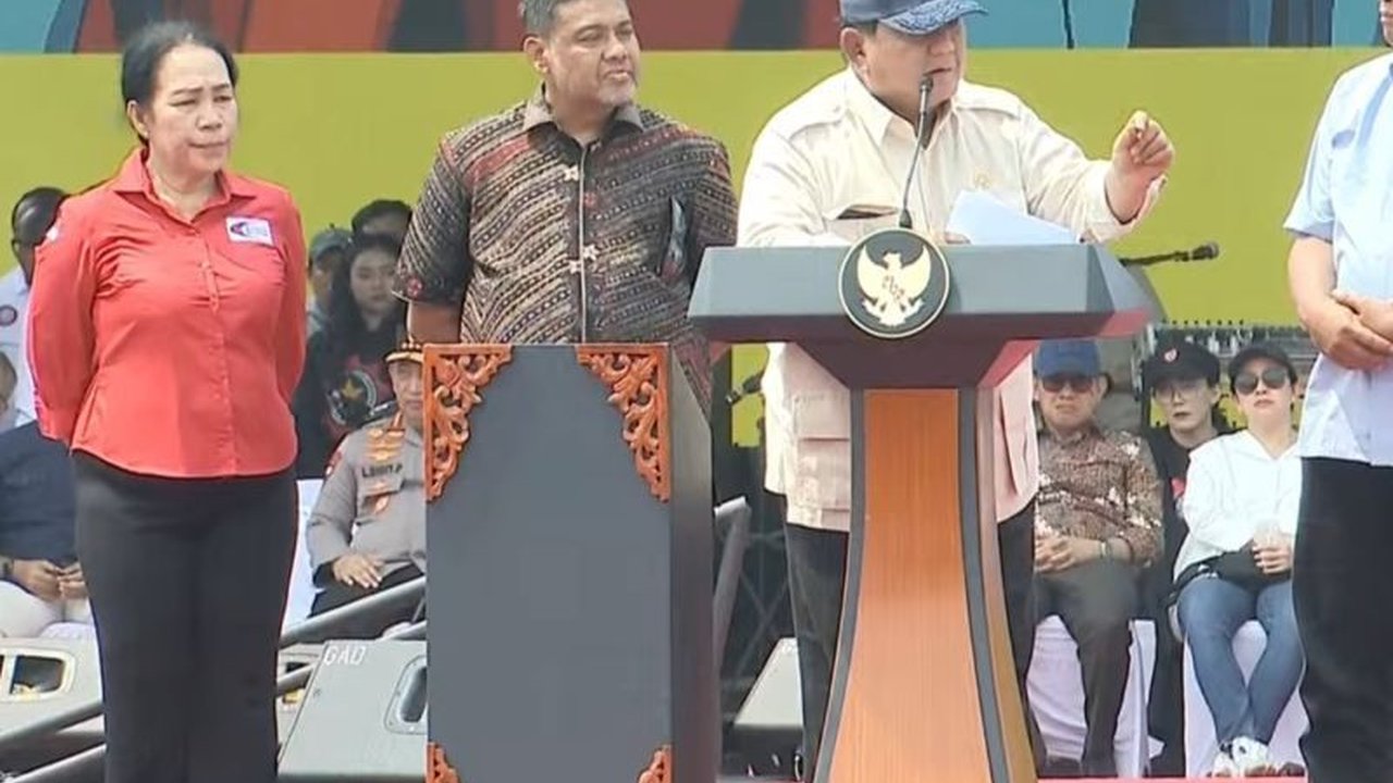 Presiden Prabowo Subianto umumkan pembentukan Dewan Kesejahteraan Buruh Nasional untuk mendukung penghapusan sistem outsourcing dan melindungi hak-hak pekerja di Indonesia.