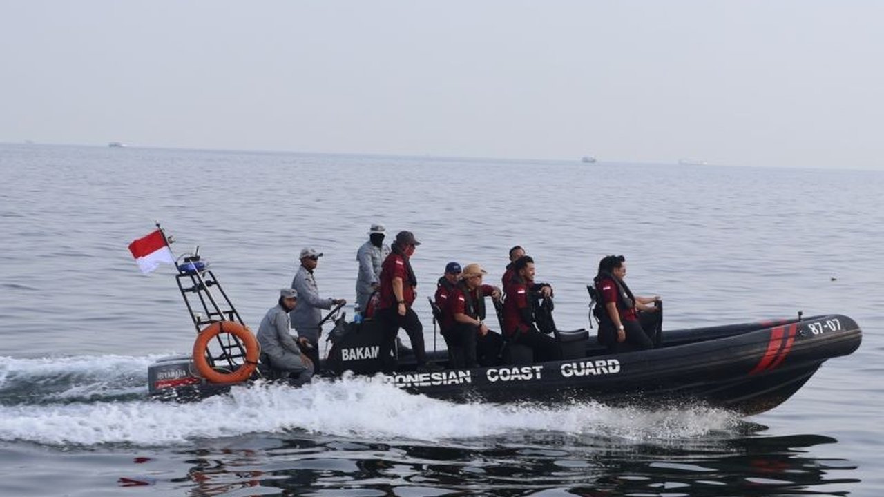 Kantor Imigrasi Tanjung Priok bersama Bakamla dan Bais TNI berhasil awasi kapal asing di perairan Tanjung Priok tanpa temukan pelanggaran, menegaskan keamanan dan penegakan hukum di wilayah tersebut.