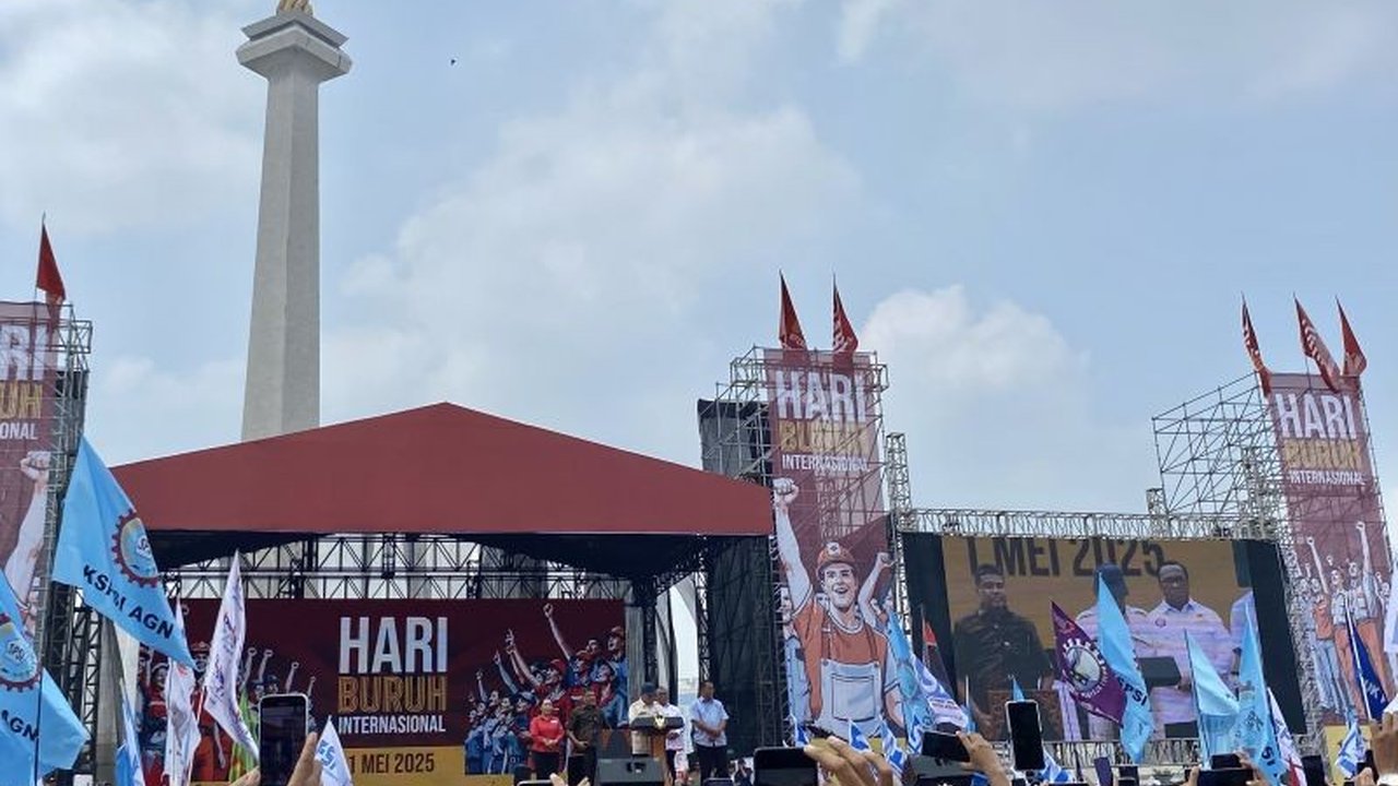 Peringatan May Day 2025 di Indonesia berjalan aman dan lancar, Menko Polkam Budi Gunawan sampaikan apresiasi dan harapan sinergi positif antara pemerintah, pengusaha, dan buruh.