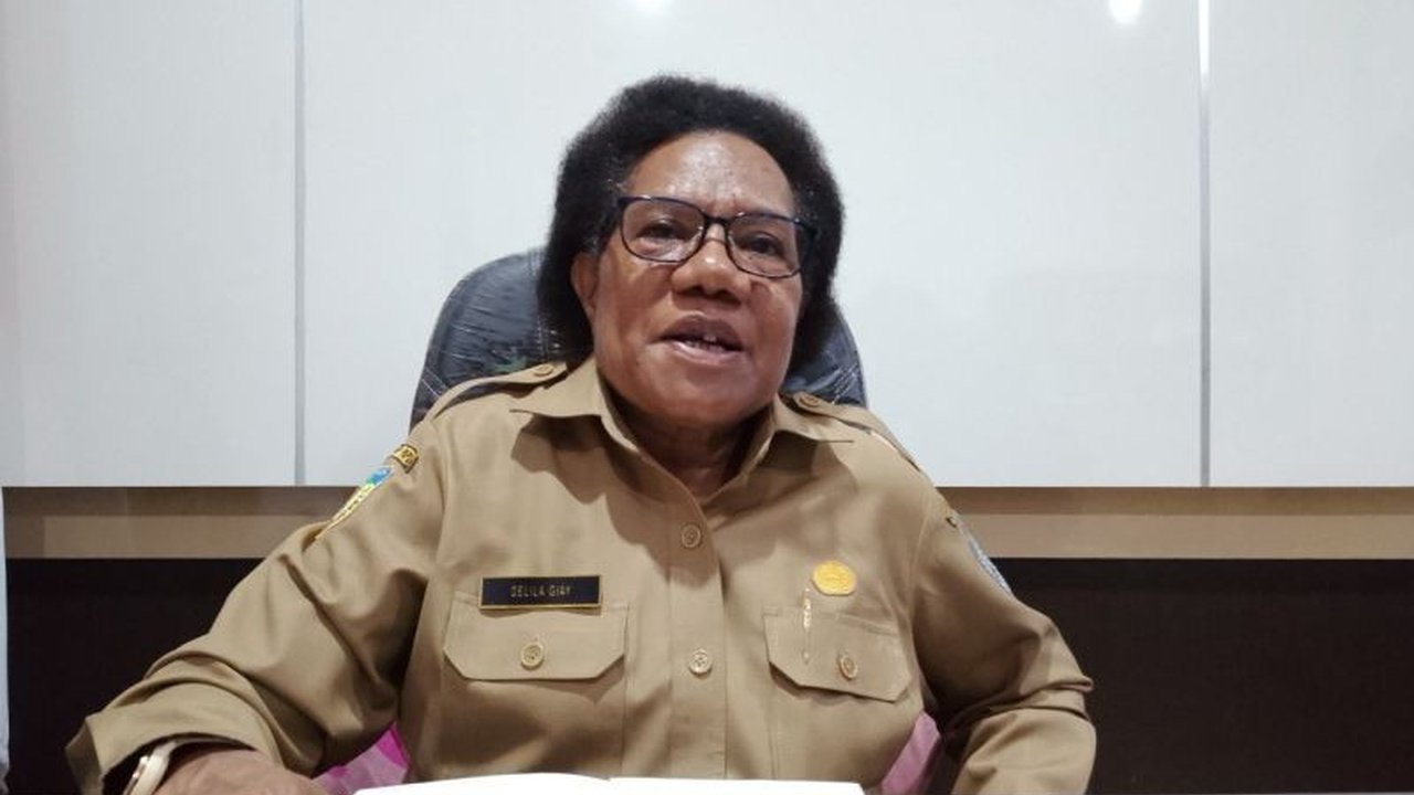 Tim Pengendali Inflasi Daerah (TPID) Kabupaten Jayapura gencar mendorong ekspansi sektor pertanian untuk menekan inflasi dan menjamin ketersediaan pangan di Papua, dengan fokus pada pendampingan petani dan keberlanjutan produksi.
