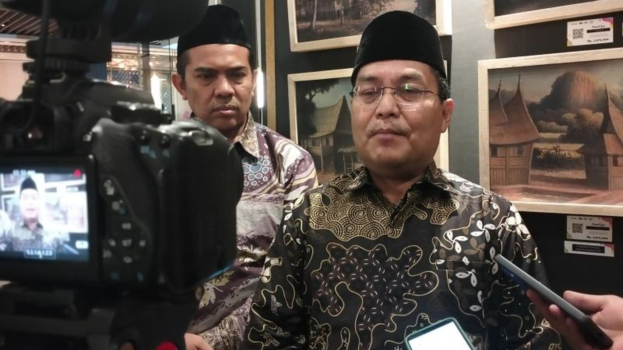 Sebanyak 6.249 jamaah haji akan diberangkatkan dari Embarkasi Padang pada musim haji 1446 H, dengan kloter pertama berangkat pada 3 Mei 2025 menggunakan Lion Air.