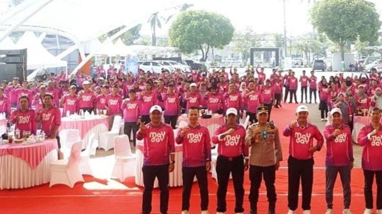 Wali Kota Madiun, Maidi, mengajak para pekerja untuk menumbuhkan semangat baru dalam bekerja dan menekankan pentingnya kolaborasi antara buruh dan pengusaha dalam peringatan May Day.