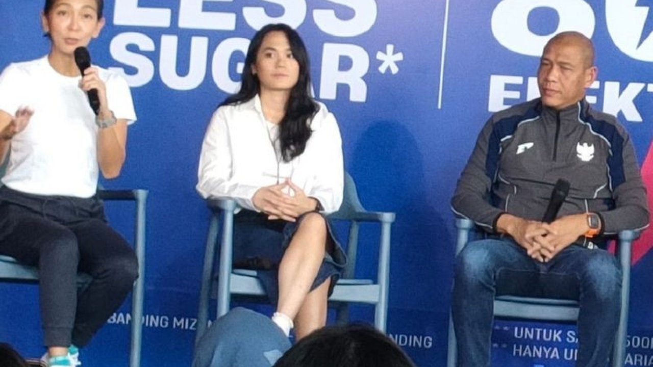 Pakar kesehatan menyoroti pentingnya minuman isotonik untuk mengganti elektrolit yang hilang saat beraktivitas, menjaga kesehatan dan performa tubuh.