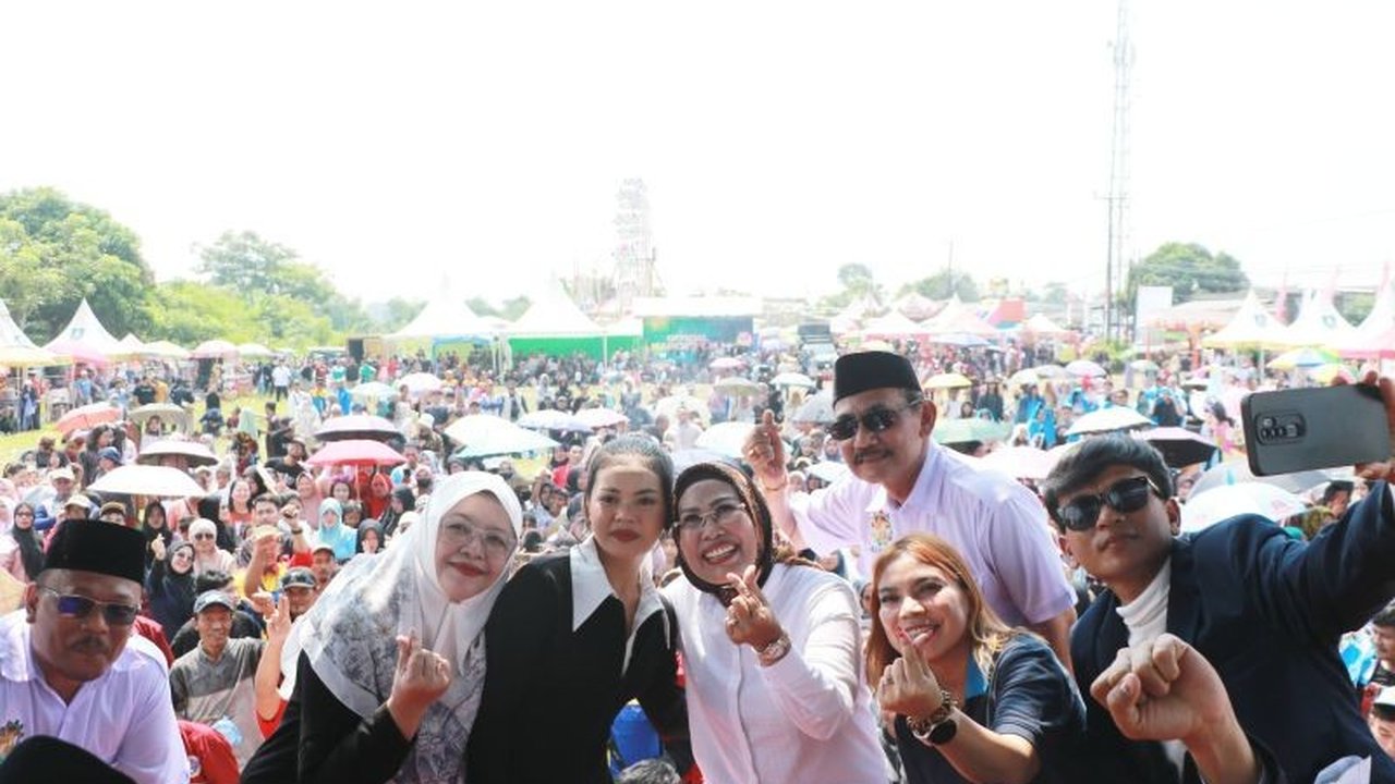 Aliansi Serikat Pekerja dan Serikat Buruh (ASPSB) Kabupaten Serang mendesak Pemkab Serang segera membentuk Satgas PHK untuk menangani dampak PHK terhadap buruh, sementara Bupati Serang berkomitmen untuk membentuk satgas tersebut dan memberikan pelatihan k