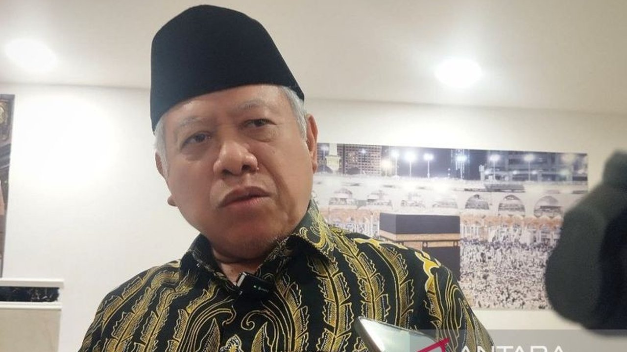 Dubes RI di Arab Saudi memastikan kesiapan penuh dalam menyambut kedatangan kloter pertama jamaah haji Indonesia di Madinah, termasuk antisipasi teknis jalur cepat dan distribusi kartu Nusuk.