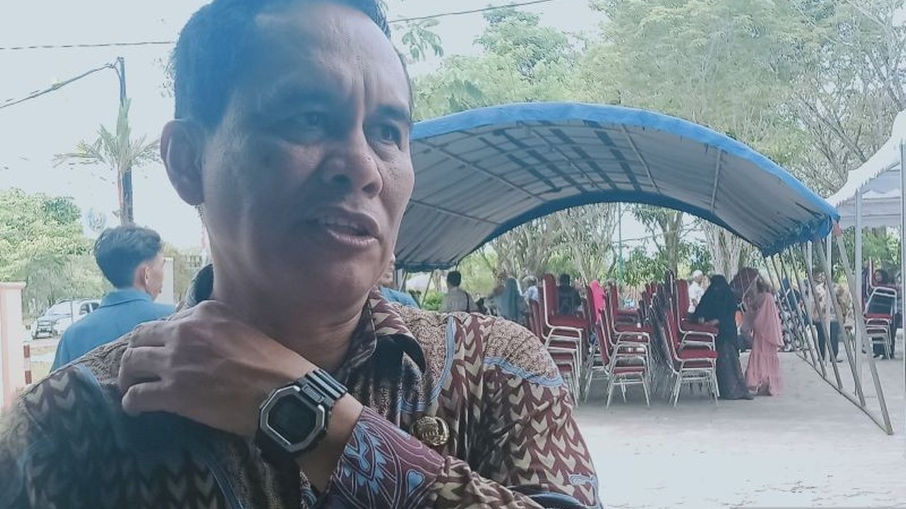 Pemerintah Kabupaten Penajam Paser Utara berkomitmen mendukung Kelompok Informasi Masyarakat (KIM) agar lebih profesional dalam penyampaian informasi kepada masyarakat melalui pelatihan dan pengembangan website desa.