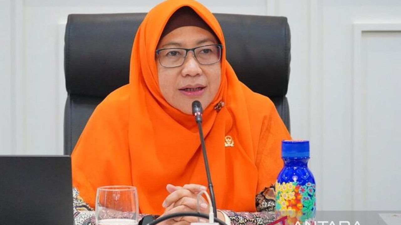 Anggota DPR Ledia Hanifa Amaliah mendorong pemanfaatan anggaran pendidikan 20 persen dari APBN dan APBD secara tepat sasaran demi peningkatan mutu pendidikan nasional.