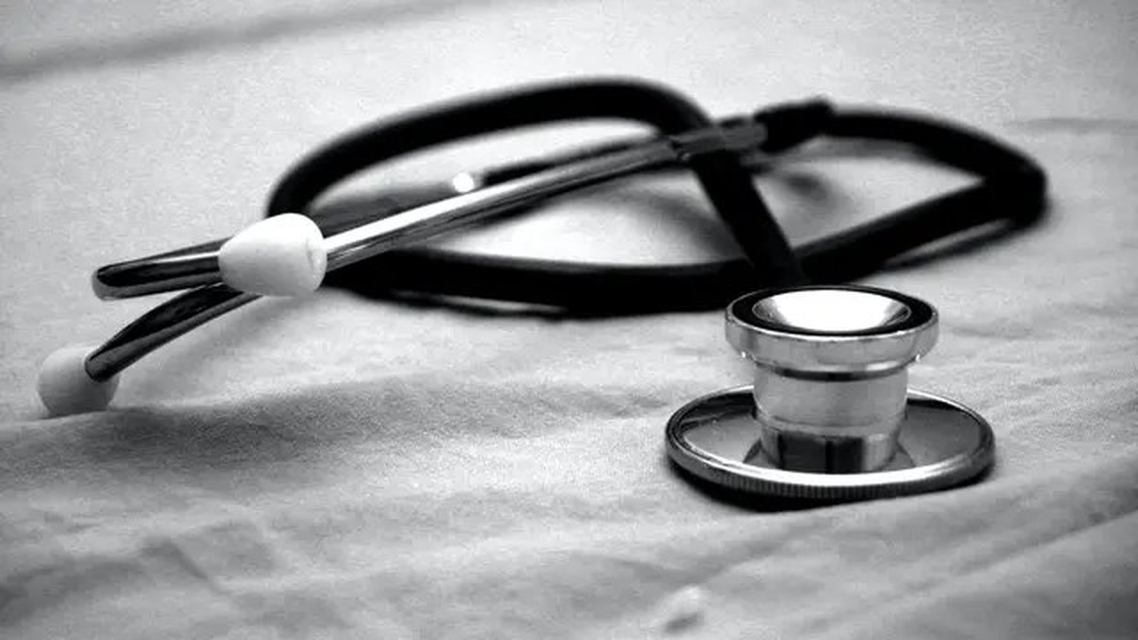 Ilustrasi dokter/dok. Unsplash Hush Naidoo