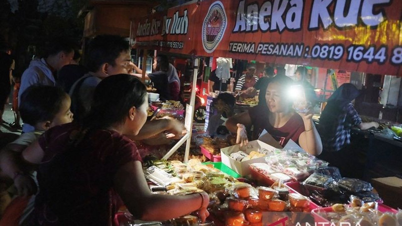 PT PLN (Persero) berhasil pulihkan aliran listrik di rumah sakit, bandara, pelabuhan, dan pusat keramaian di Bali pasca pemadaman Jumat sore.