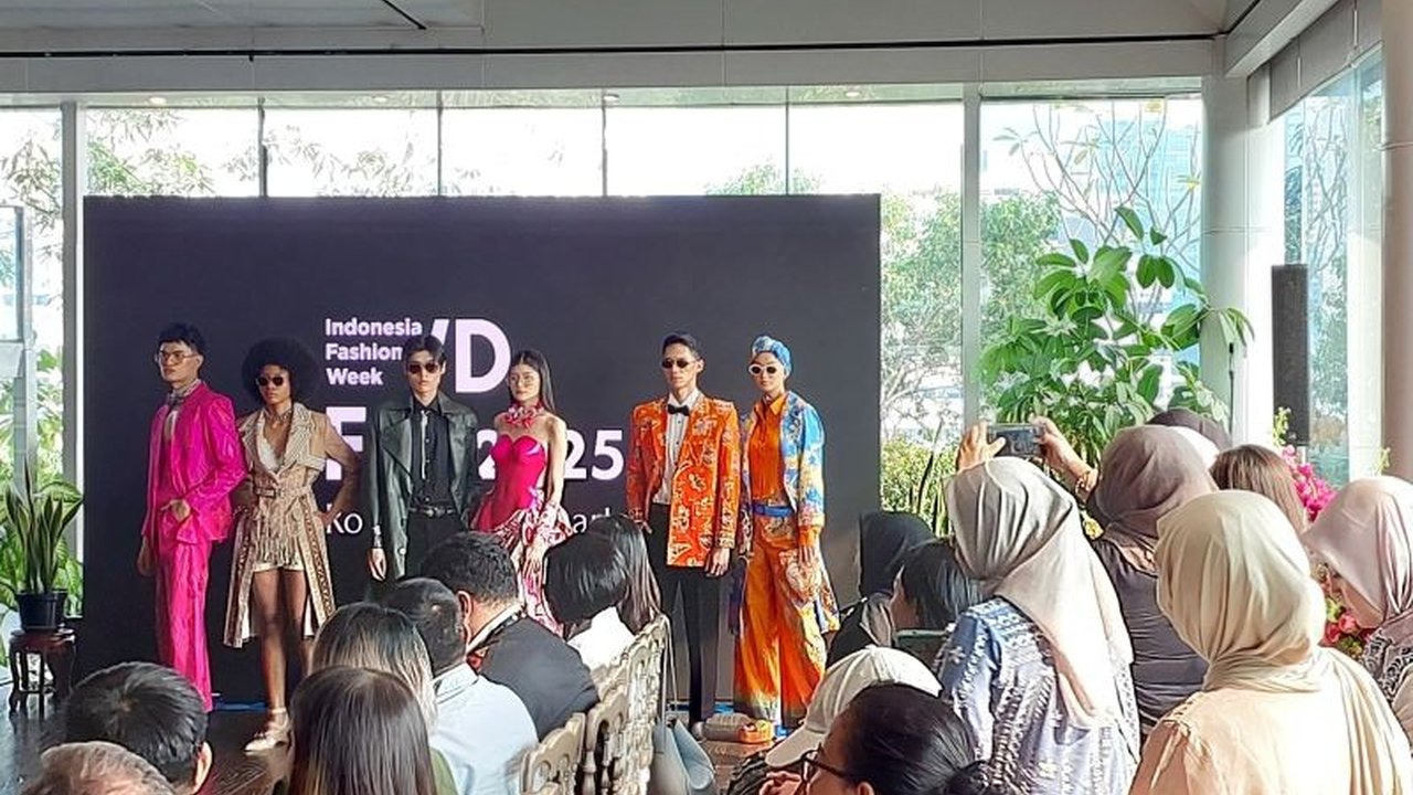 Indonesia Fashion Week 2025: Ronakultura Jakarta, Perpaduan Budaya dan Modernitas