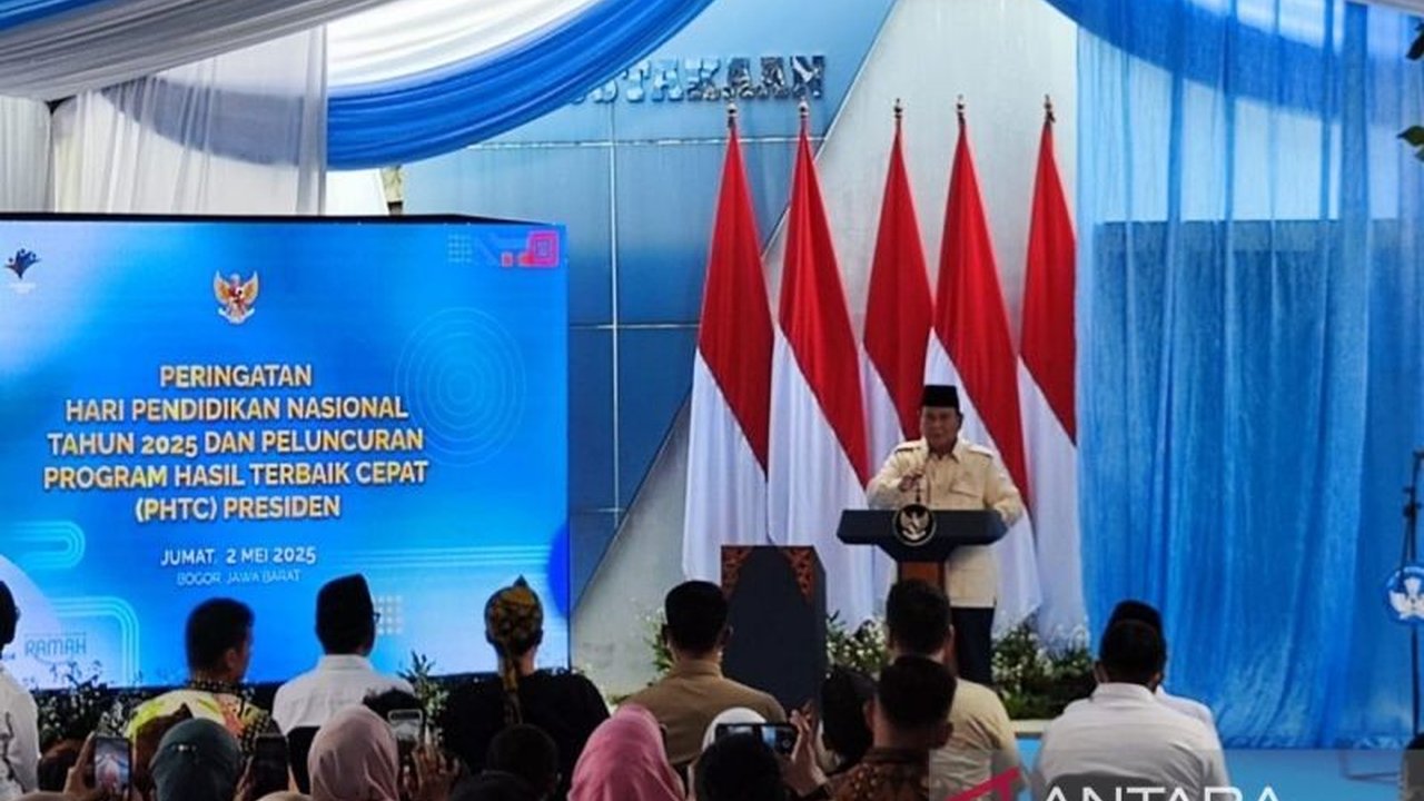 Presiden Prabowo Subianto berencana menaikkan gaji hakim guna mencegah praktik suap dan memastikan penegakan hukum yang adil di Indonesia.