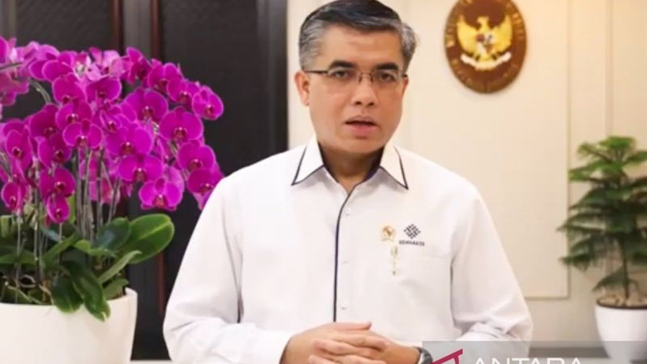 Menteri Ketenagakerjaan Yassierli optimis Satgas PHK tuntas Mei 2025,  bersamaan dengan finalisasi regulasi outsourcing dan revisi UU Ketenagakerjaan.