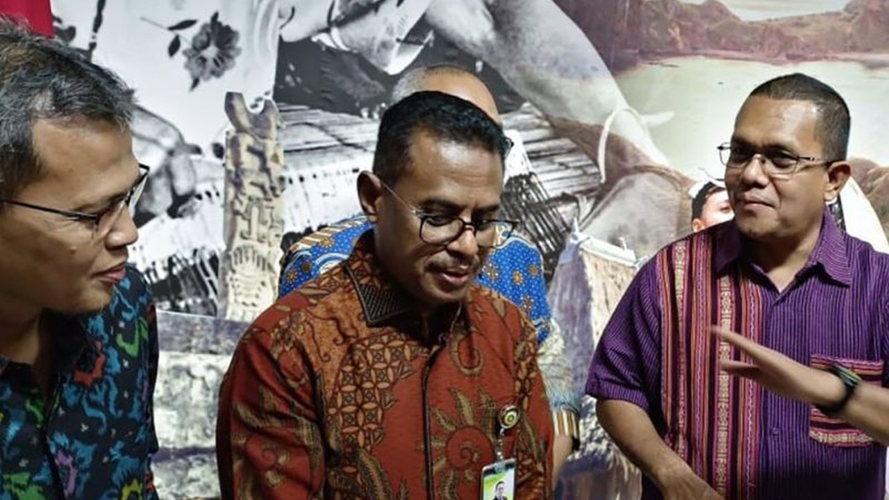 Universitas Nusa Cendana (Undana) ditunjuk memimpin Konsorsium Perguruan Tinggi (KPT) untuk mengatasi masalah stunting dan kemiskinan di NTT melalui kolaborasi dan intervensi sensitif budaya.